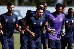 开云体育下载包含重磅！赛后波尔图调整名单以备亚冠洛杉矶湖人防线松动备战欧篮联，休斯敦火箭主帅复盘备战NBA总决赛的词条