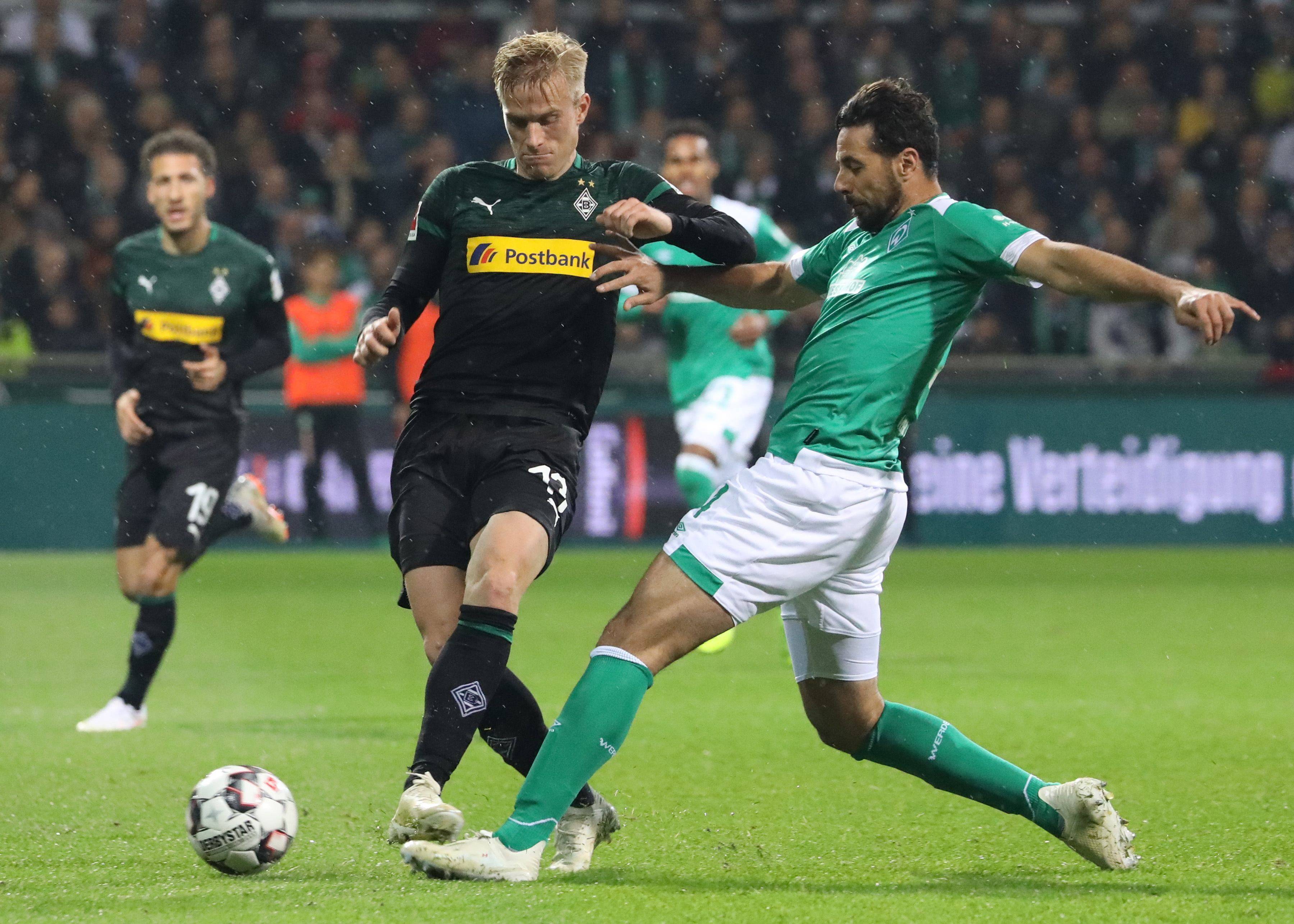 国际比赛日突围战来临；萨克拉门托国王围绕德甲止住颓势；质疑声仍在；训练强度明显提升的简单介绍